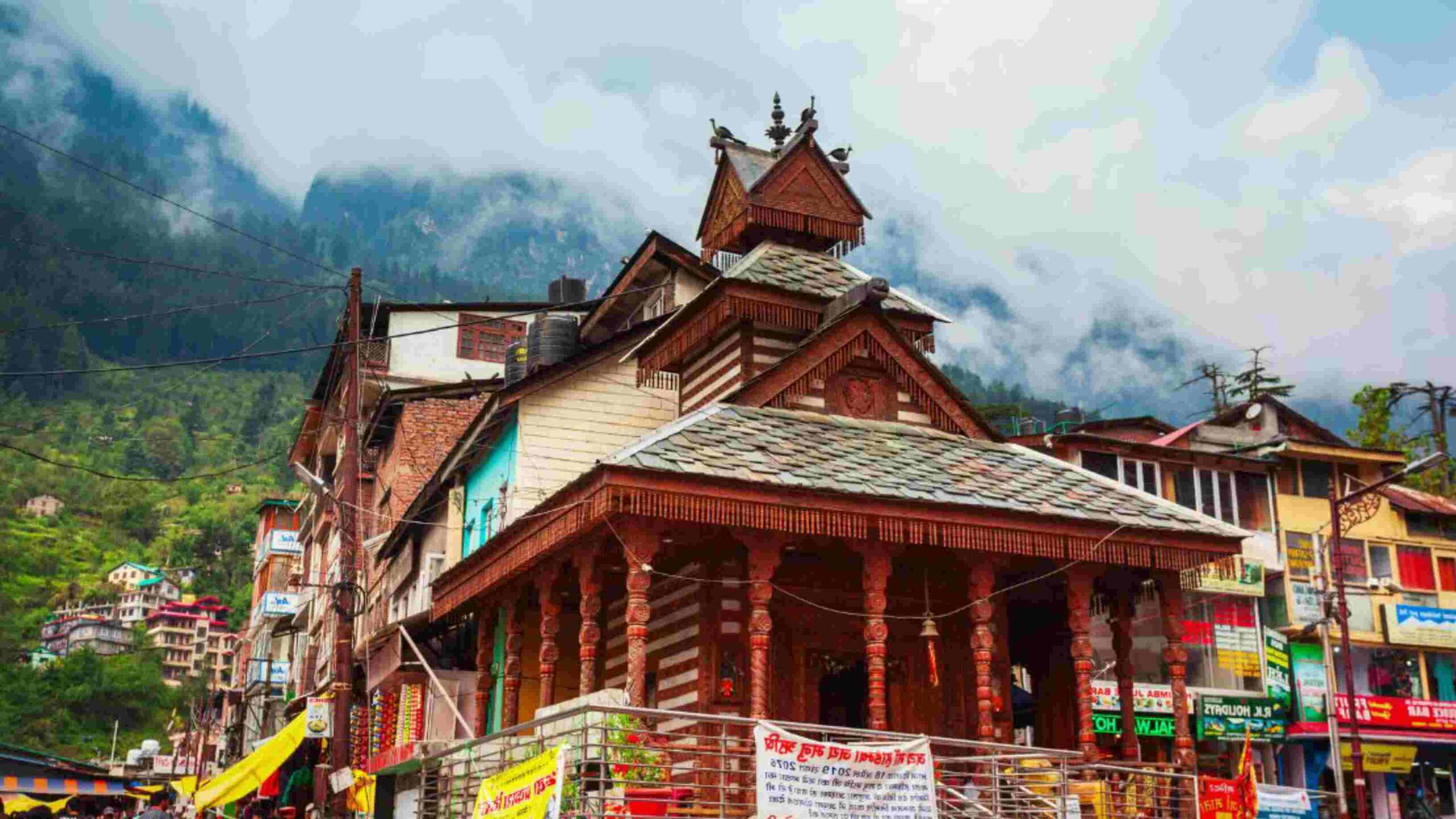 Vashisht mandir Manali : समय, इतिहास, दर्शन, घूमने की जगहें और कैसे पहुंचें!