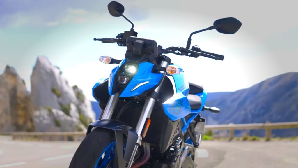 सुजुकी ने किया एक और धमाका जल्द लॉन्च कर सकती है Suzuki GSX-8S, केवल ₹9लाख से शुरू